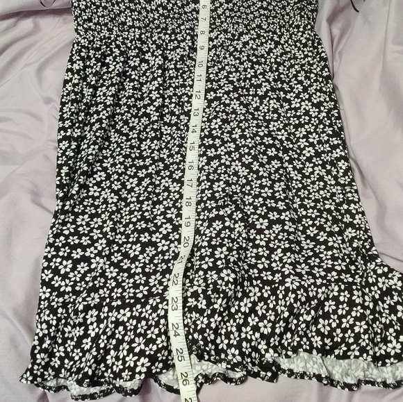 Floral strappy mini sundress - Picture 4 of 6